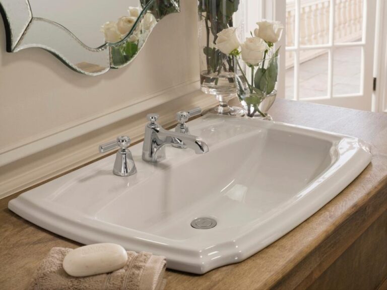 Does The Bathroom Sink Reglazing Work?