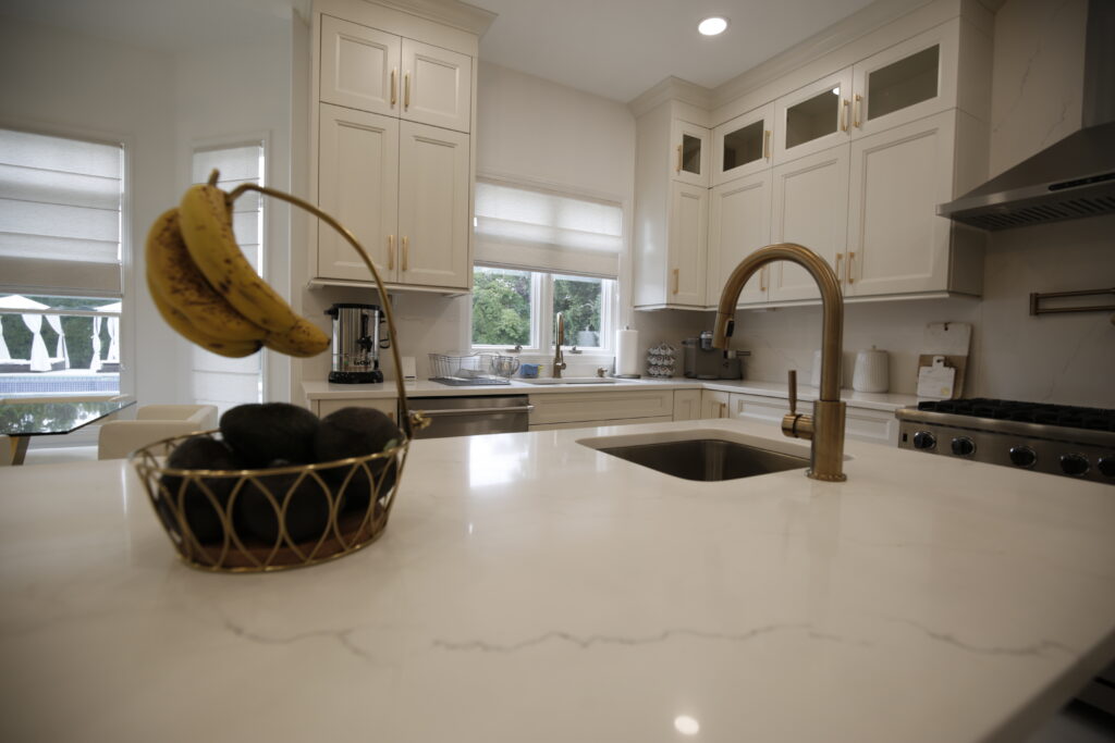 Kitchen remodel using two tone Rift White Oak and Simply White